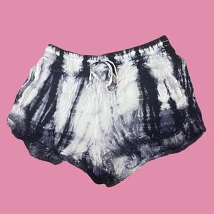 Forever 21 Blue and White Tie-Dye Shorts
